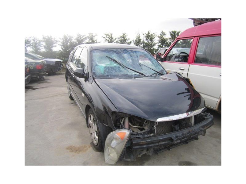 kia cerato del año 2005