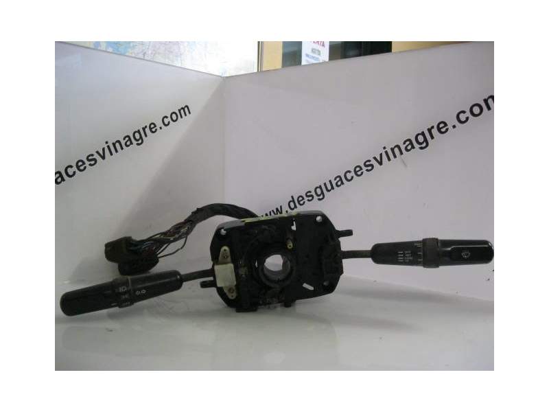 Recambio de mando luces y limpias para ssangyong actyon 2.5 d/xd3p 5p referencia OEM IAM   