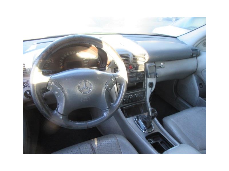 m. benz 270 del año 2002