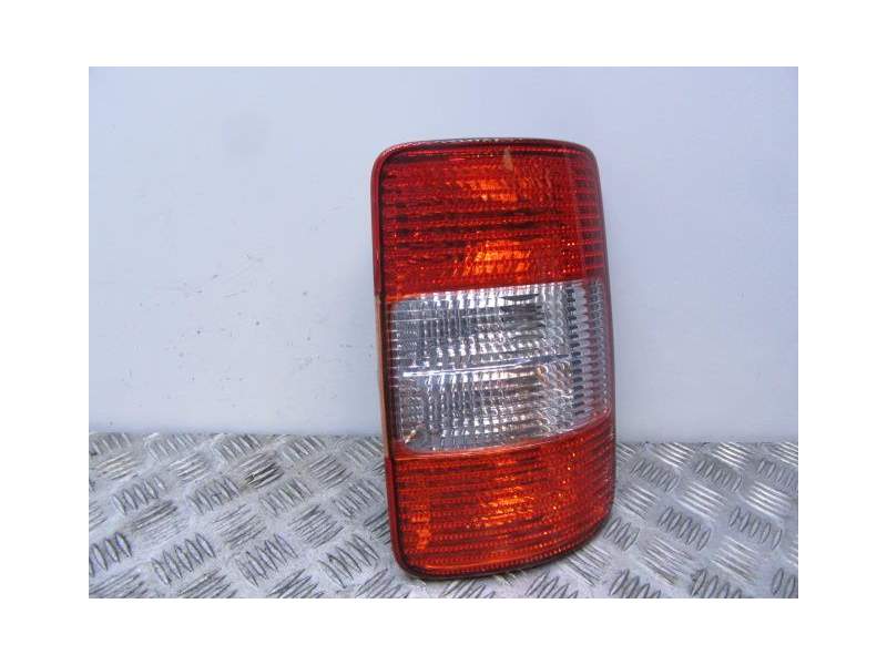 Recambio de piloto trasero derecho para volkswagen caddy 1.9 tdi referencia OEM IAM 2K0945096K  