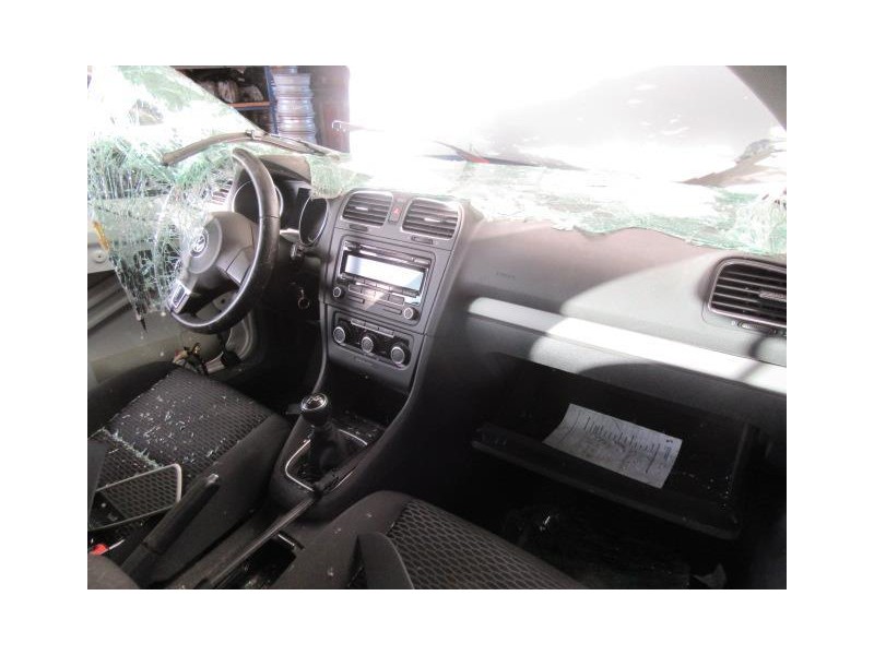 volkswagen golf del año 2011