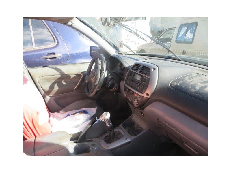 toyota rav4 del año 2003