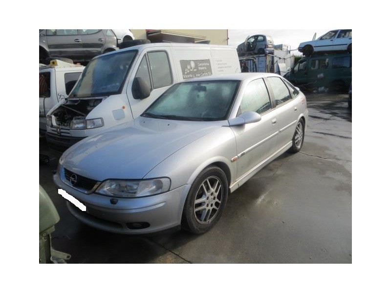 opel vectra del año 2000