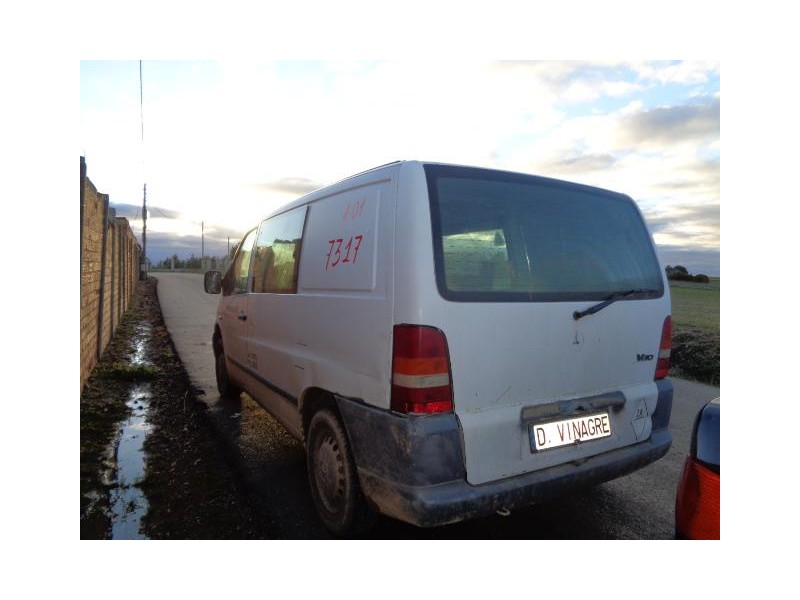 m. benz vito del año 2001