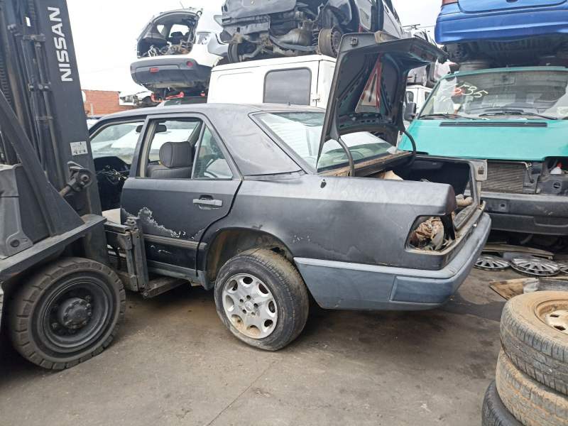 MERCEDES-BENZ 300