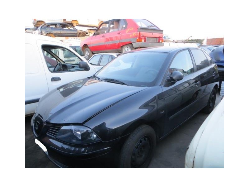 seat ibiza del año 2003