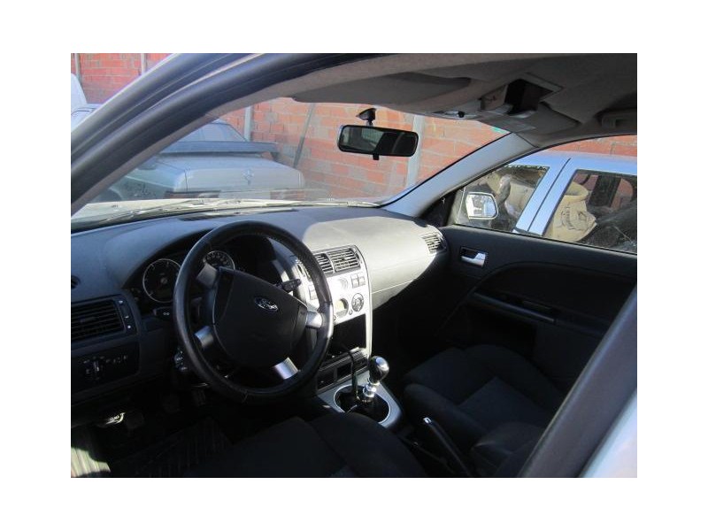 ford mondeo del año 2002