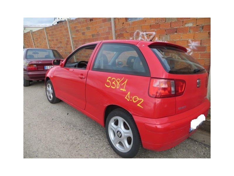 seat ibiza del año 2002