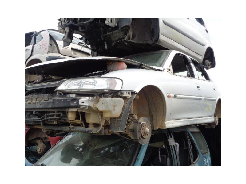 opel vectra del año 2001