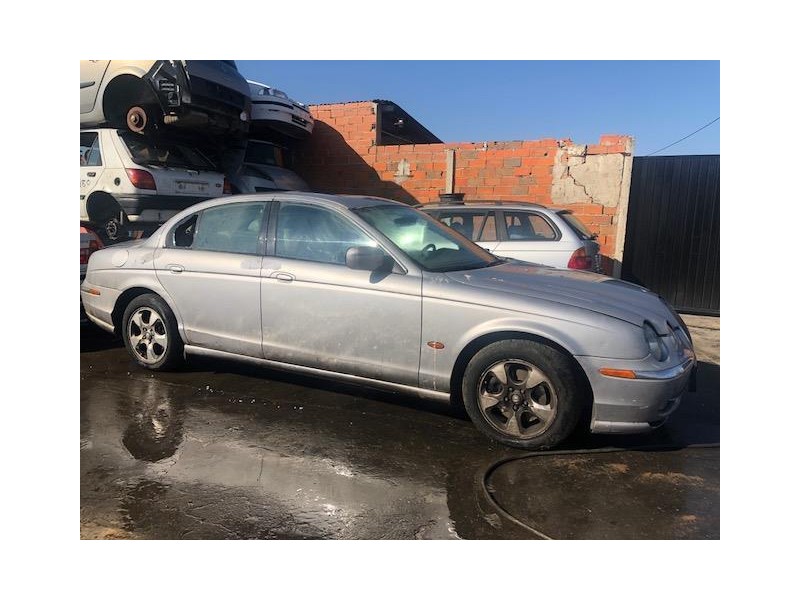 jaguar s type del año 2000