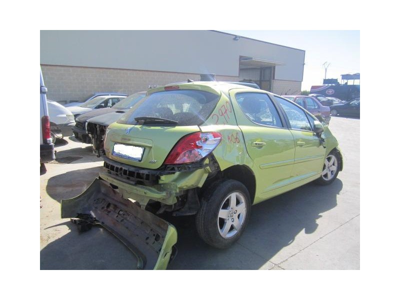 peugeot 207 del año 2006