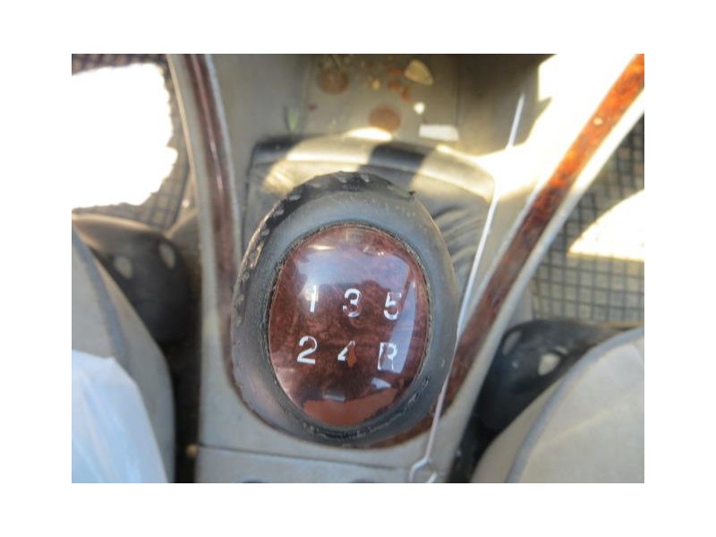 lancia lybra del año 2001