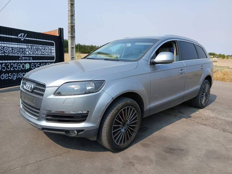 AUDI Q7 (4LB)