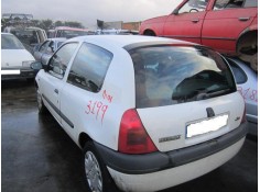 renault clio del año 2001 2