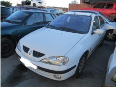 renault megane del año 2001