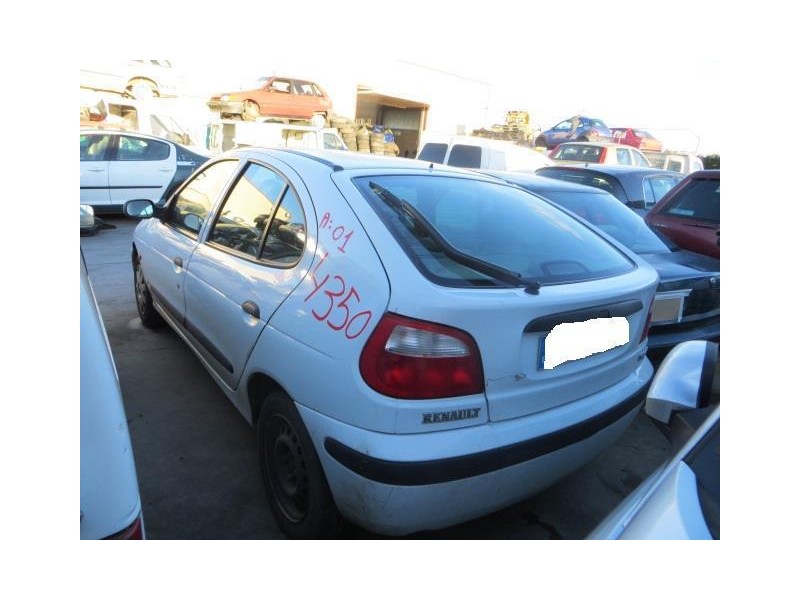 renault megane del año 2001