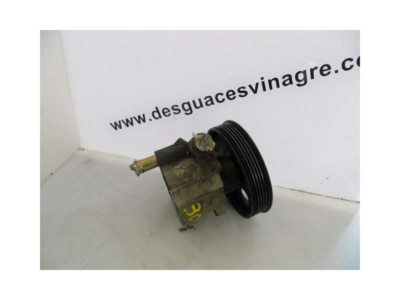 Recambio de bomba direccion para renault megane 1.4 g /k4j c7 referencia OEM IAM 8200113599 26090956 8200112299