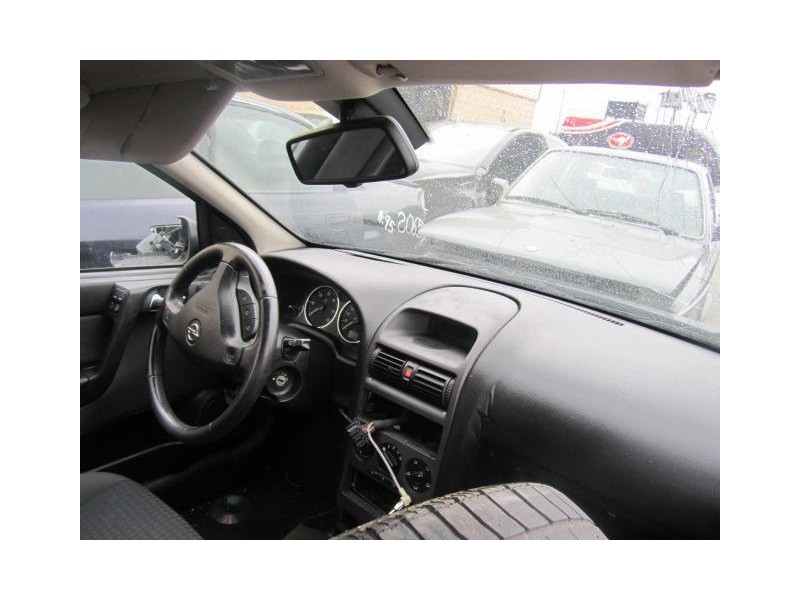 opel astra del año 2004