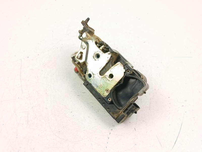 Recambio de cerradura puerta trasera derecha para ssangyong rexton / rexton ii (gab_) 2.9 td referencia OEM IAM 7132008002  