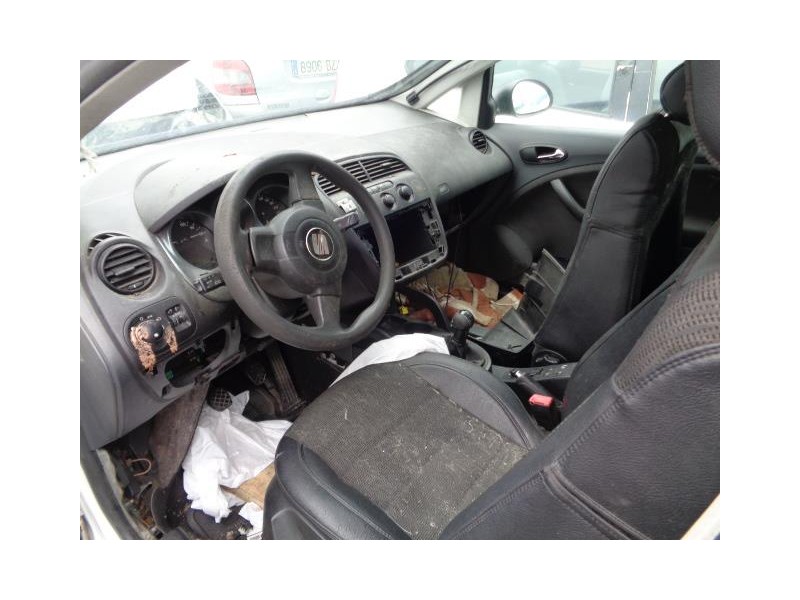 seat altea del año 2004