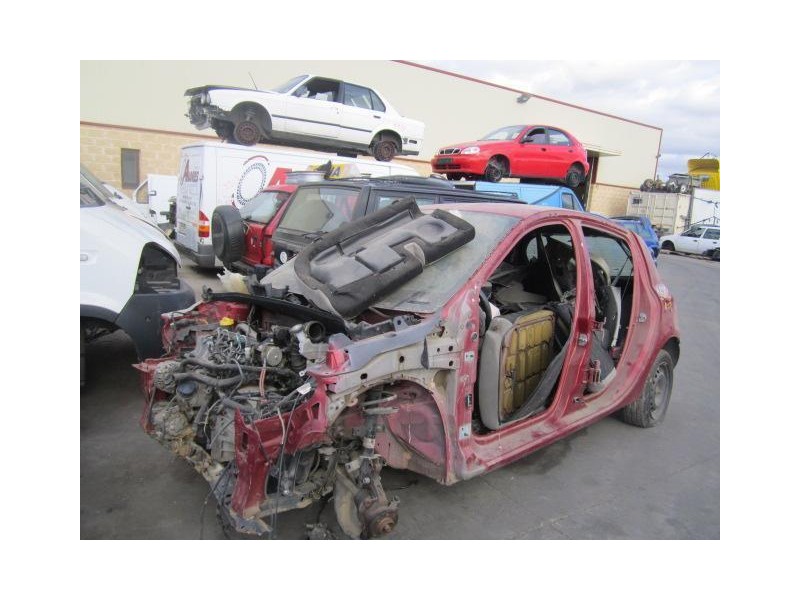 renault clio del año 2008