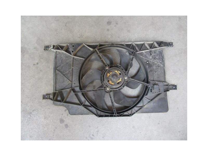 Recambio de electroventilador para renault laguna 1.9 dci 5p referencia OEM IAM   
