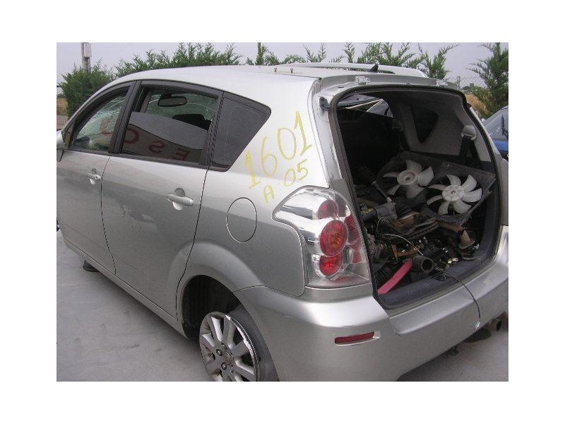 toyota corolla del año 2005
