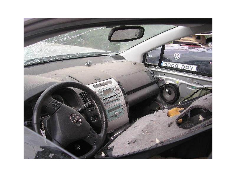 toyota corolla del año 2005