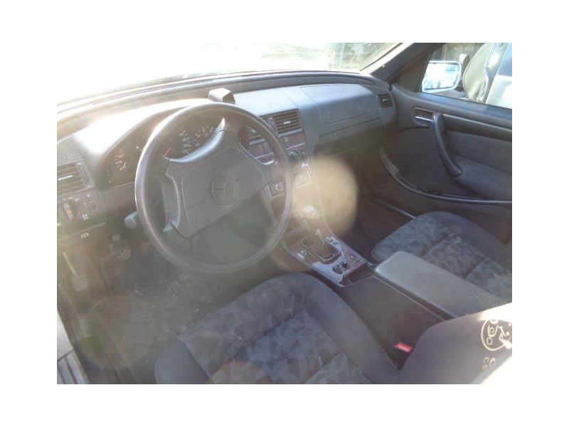 m. benz c 220 del año 2003