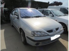 renault megane del año 2001