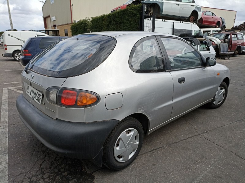 daewoo lanos del año 1998