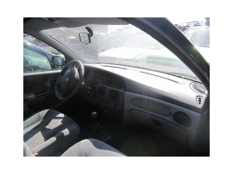 renault megane del año 2001