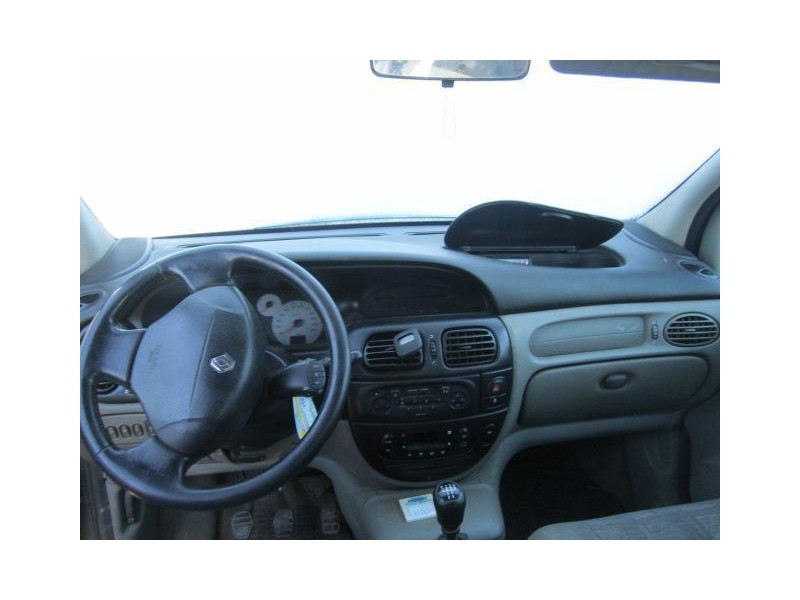 renault scenic del año 2003