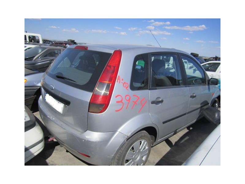 ford fiesta del año 2002