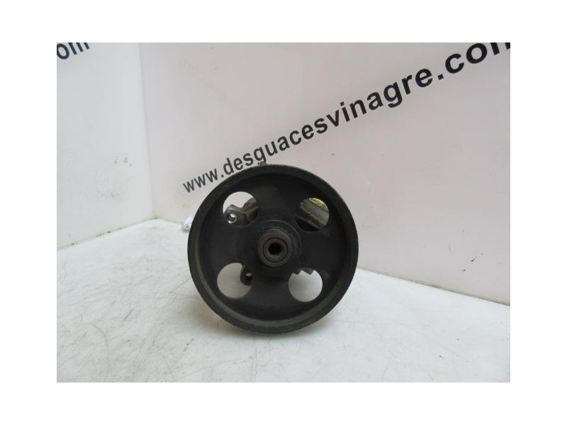 Recambio de bomba dirección : renault laguna : 1.9 dci /f9q t7 [2001] para renault laguna 1.9 dci /f9q t7 referencia OEM IAM 820