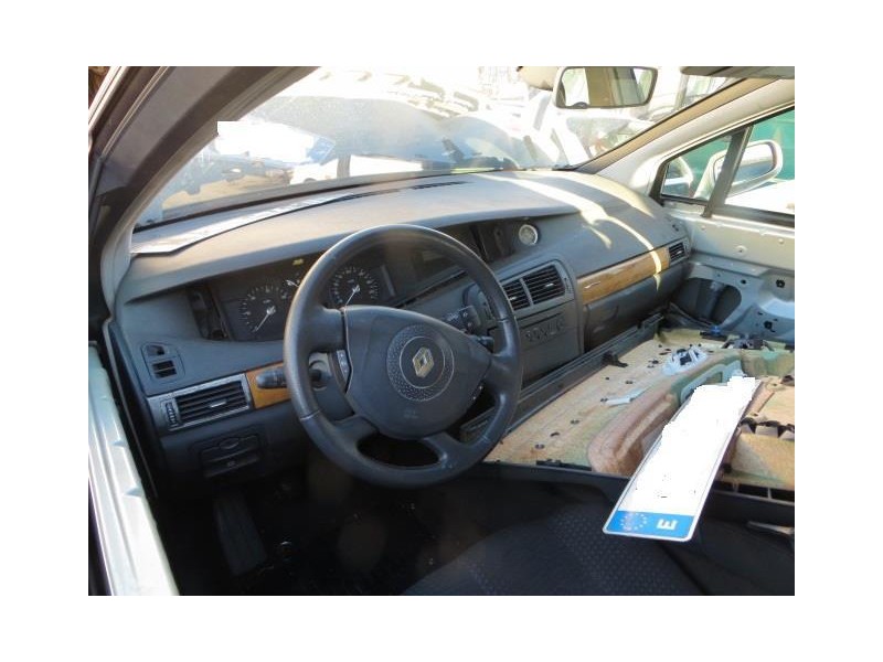 renault vel satis del año 2004