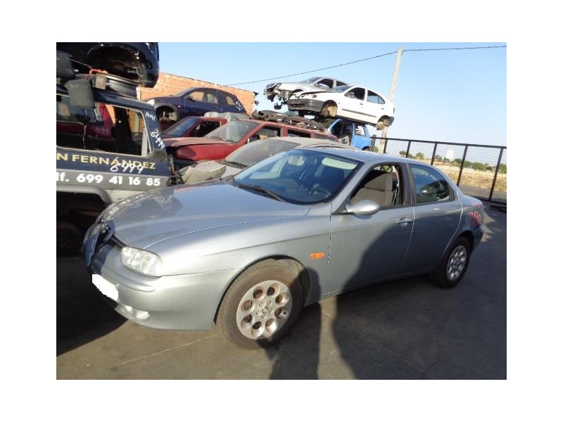 alfa romeo 156 del año 2002