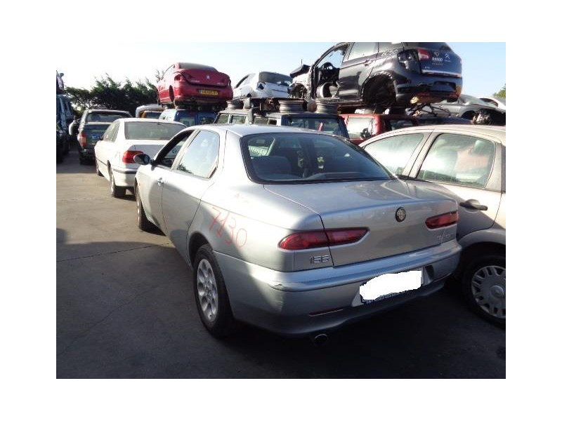 alfa romeo 156 del año 2002