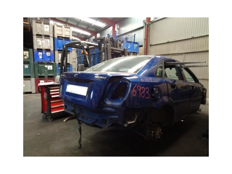 daewoo nubira del año 2004