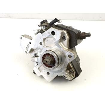 BOMBA INYECTORA DIESEL 3310027400 0445010121 