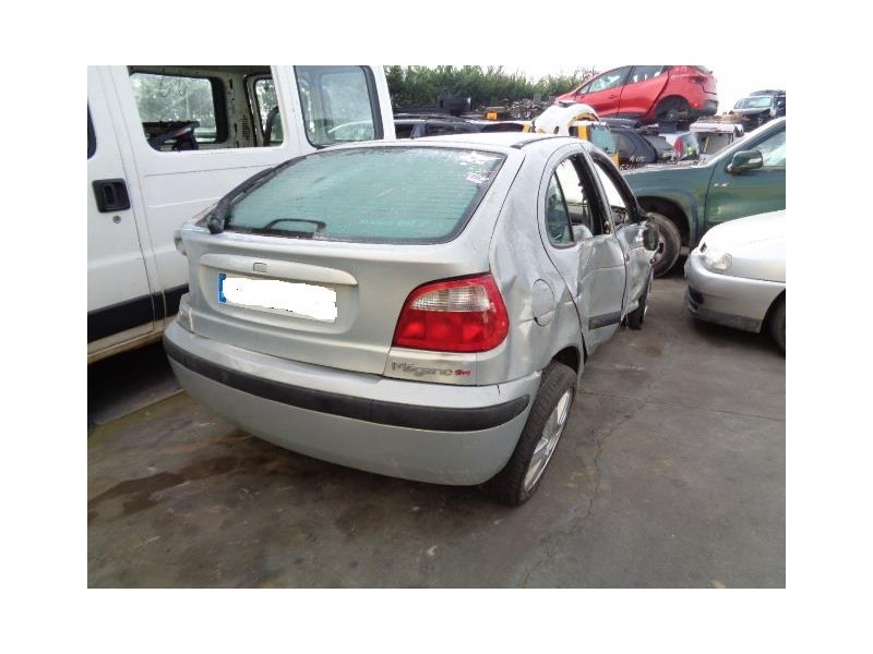 renault megane del año 2002