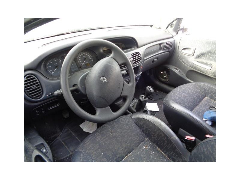 renault megane del año 2002