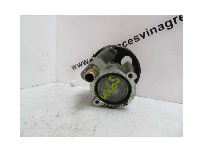 Recambio de bomba dirección : renault laguna : 1.9 dci /f9q t7 [2001] para renault laguna 1.9 dci /f9q t7 referencia OEM IAM 820