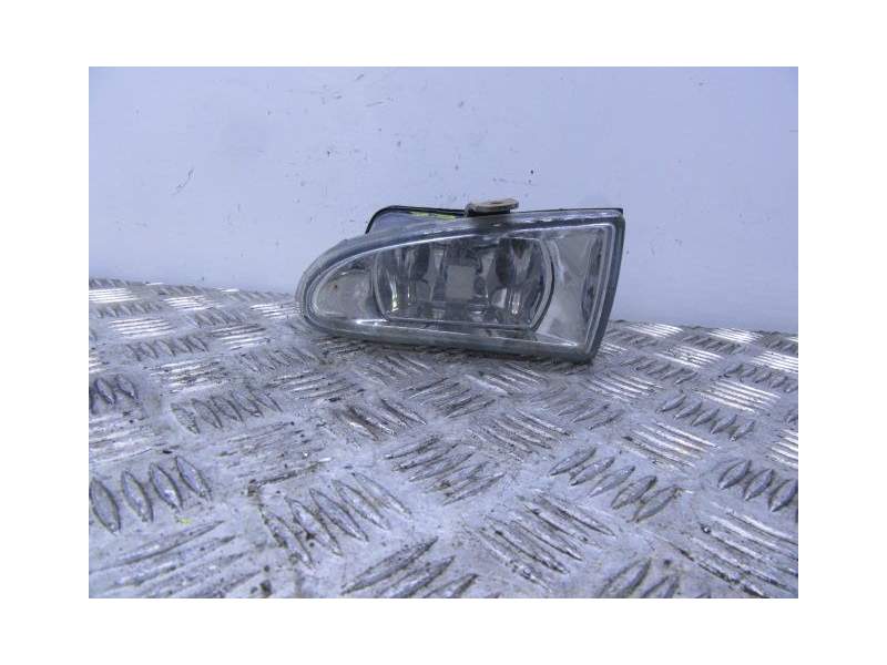 Recambio de antiniebla derecho para ford fiesta 1.1 g referencia OEM IAM   