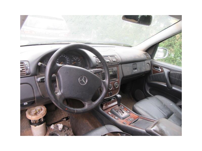 m. benz ml 270 2.7 dci 612963 automatic(163,15cv del año 2003
