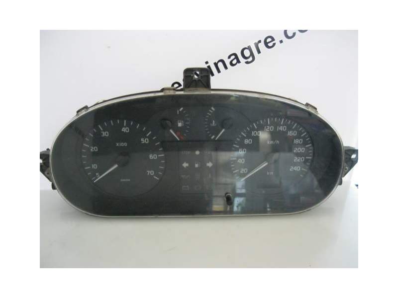 Recambio de cuadro instrumentos para renault megane 1.9 d /f9q k7 4p referencia OEM IAM 7700427896  