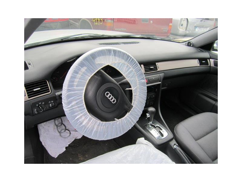 audi a6 del año 2000