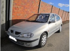 renault megane del año 2001