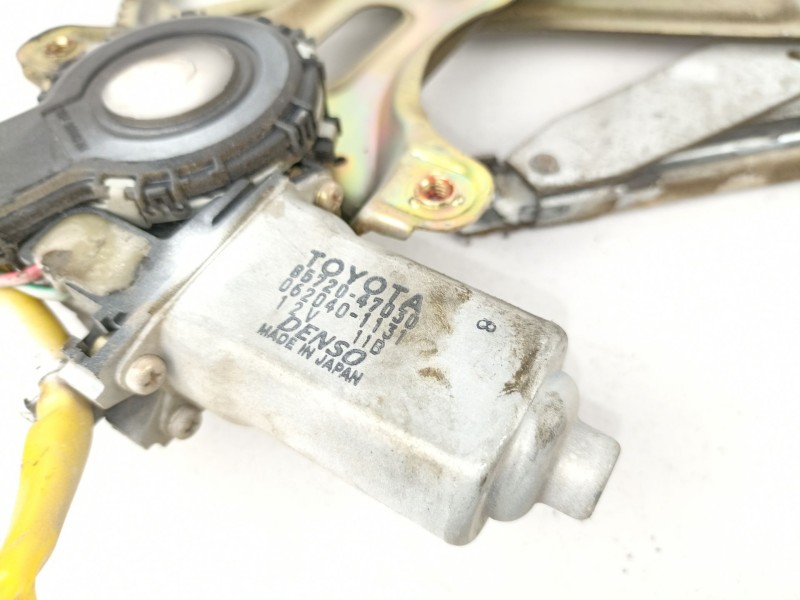 Recambio de elevalunas delantero izquierdo para toyota prius 1.5 g referencia OEM IAM 8572047030ELECTRICO5PINES  