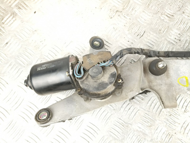 Recambio de motor limpia delantero para toyota prius 1.5 g referencia OEM IAM 8511047040  